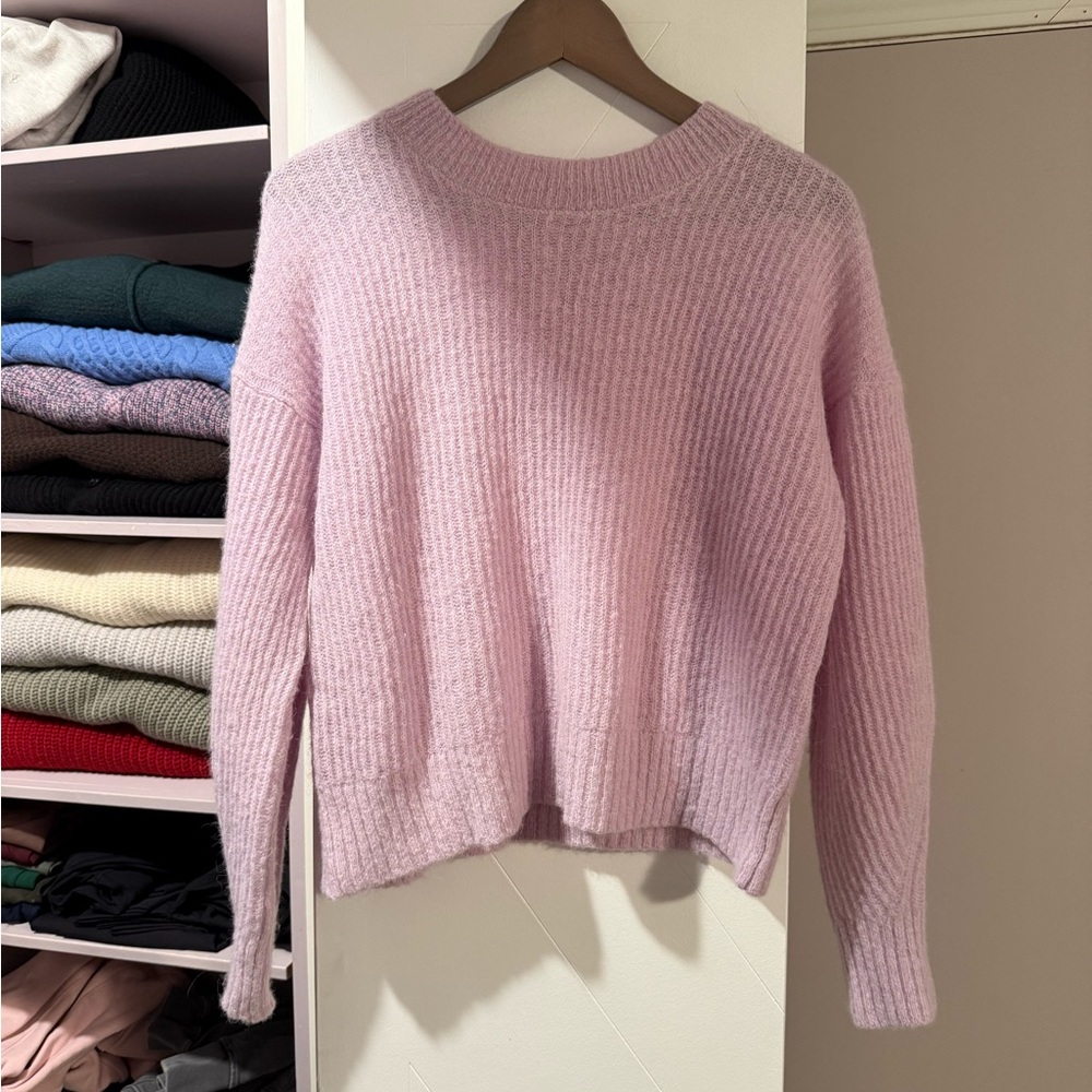 The Group Babaton Sweater